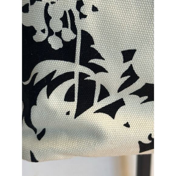 Banana Republic Bamboo Handle Black & Cream Canvas Top Handle Handbag - Picture 7 of 16